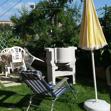Casa Aralia Con Giardino Appartamento